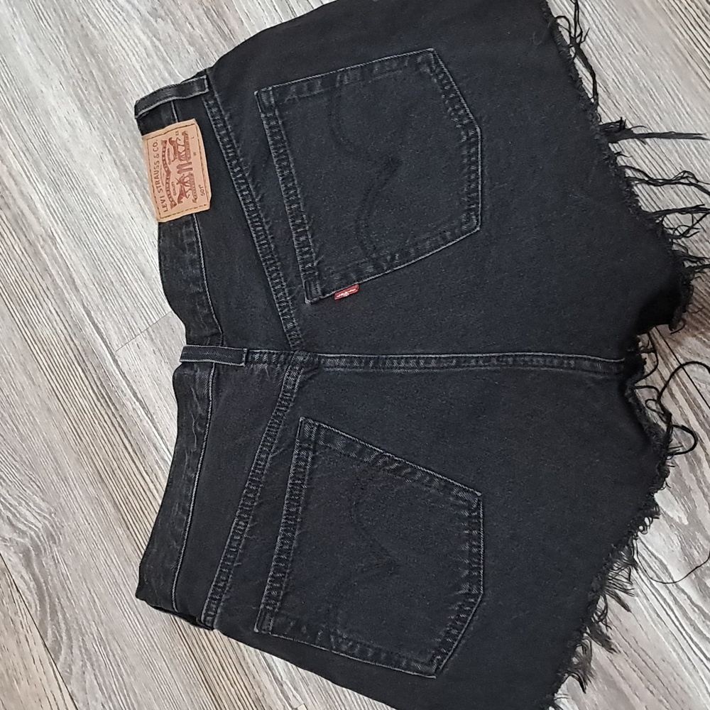 Womens Levi 501 Cutoff Black Denim High Waisted Shorts, Size 30